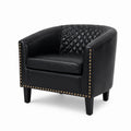 Poltrona in Pelle Sintetica Nera con Borchie Decorative